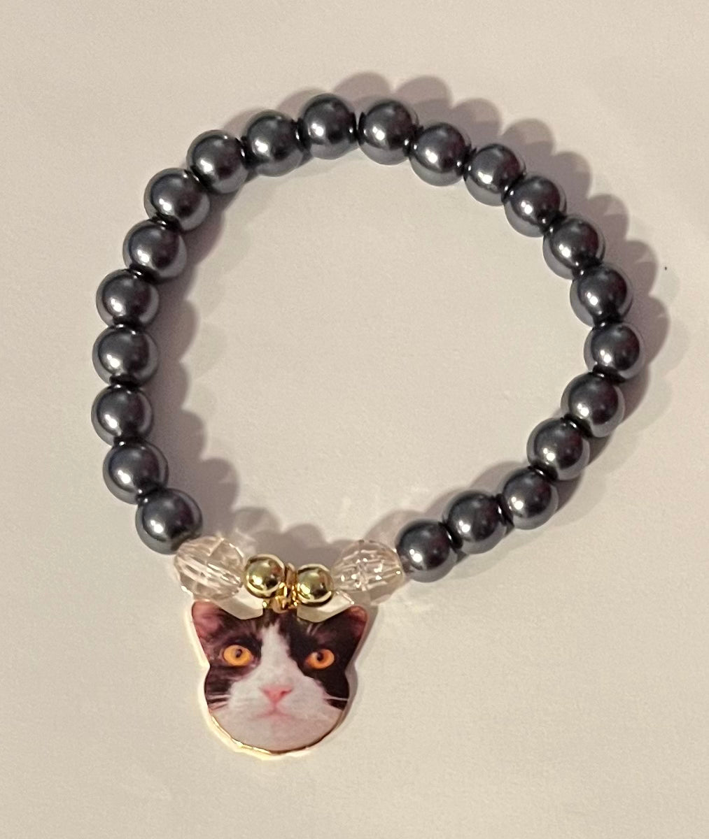 Pretty Kitty Bracelet in Gray