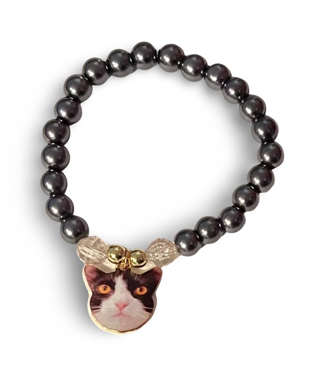 Pretty Kitty Bracelet in Gray